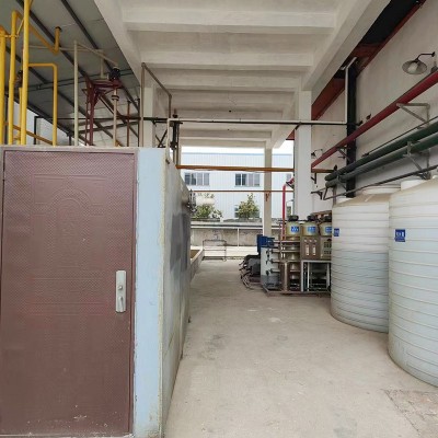 白矿油46#工业级非燃烧品46号白矿油 各种不同规格白油 支持拿样图2